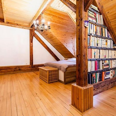 Rooftop 180M2 Loft With Private Sauna, 布拉迪斯拉发 外观 照片