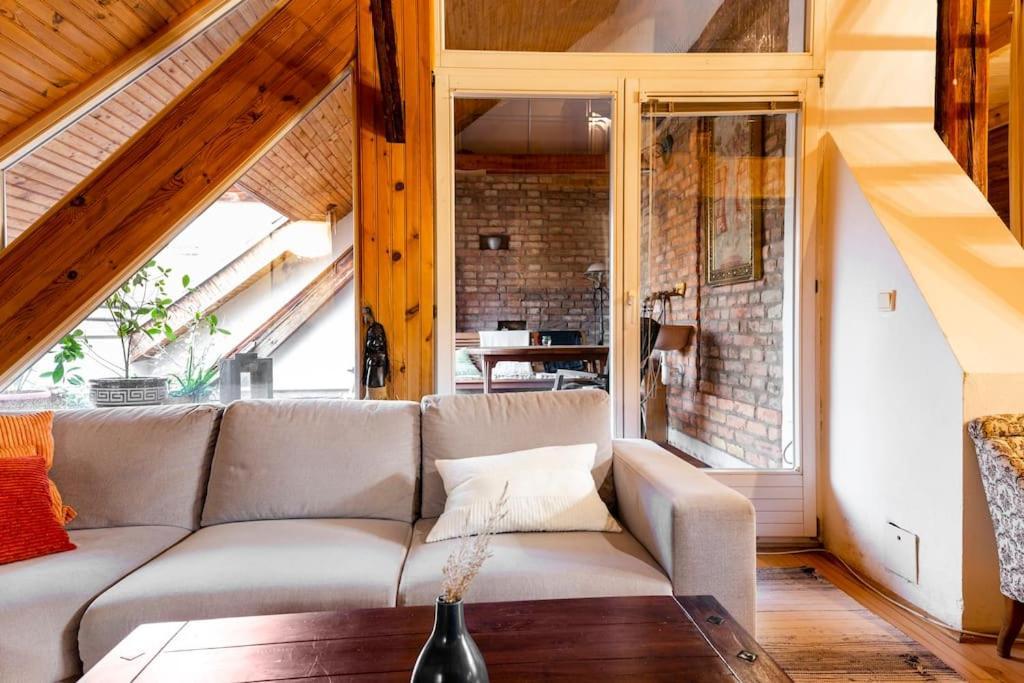 Rooftop 180M2 Loft With Private Sauna, 布拉迪斯拉发 外观 照片