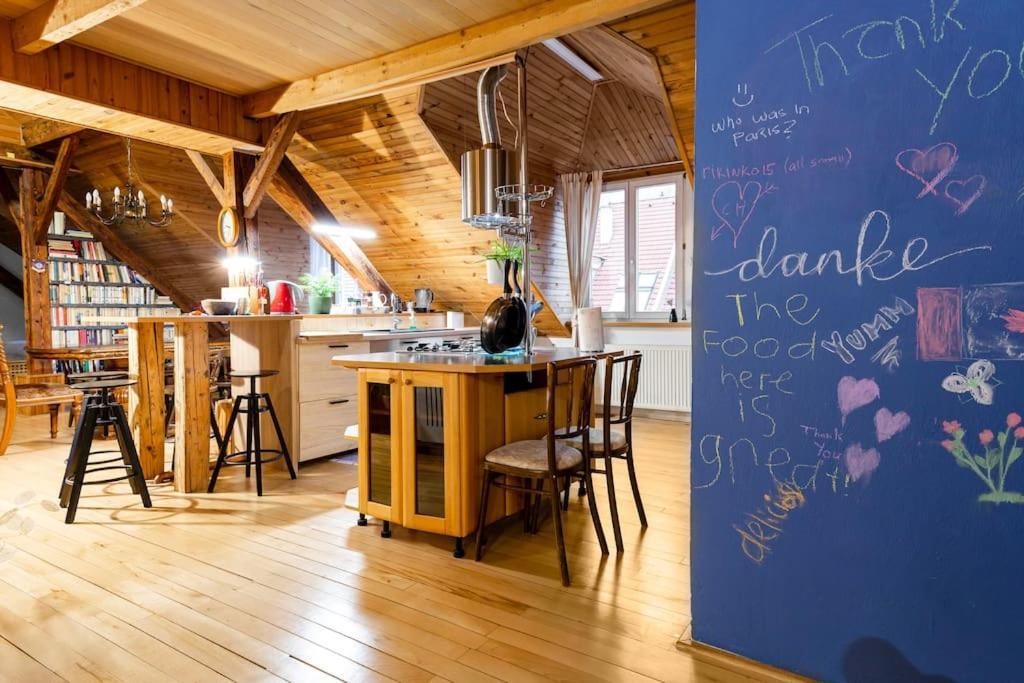 Rooftop 180M2 Loft With Private Sauna, 布拉迪斯拉发 外观 照片