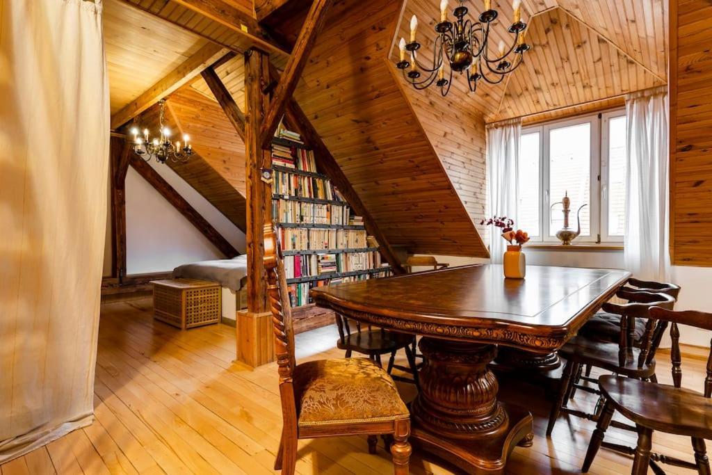 Rooftop 180M2 Loft With Private Sauna, 布拉迪斯拉发 外观 照片