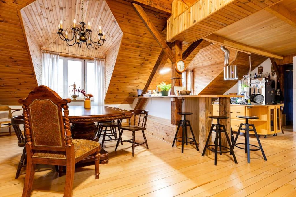 Rooftop 180M2 Loft With Private Sauna, 布拉迪斯拉发 外观 照片